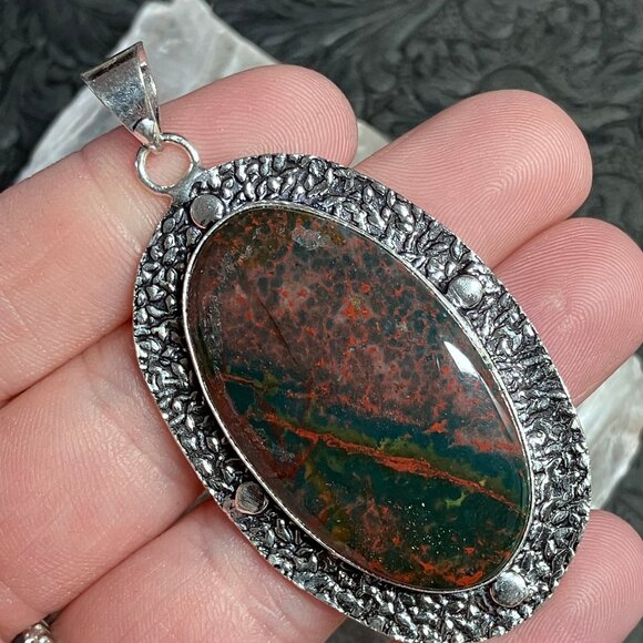 Heliotrope Bloodstone Pendant Stone Crystal Jewelry - Picture 4 of 7